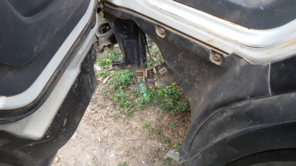 รถอีซูซุ 6 ล้อดั้ม FRR  210 แรงม้า.  ( รถวิ่ง 14x,xxx กว่า กม. )    สนใจติดต่อ  081 - 6079515