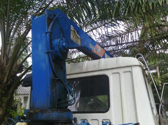 รถมิตซู 6 ล้อดั้ม  165 แรงม้า.  ( ติดเครน 4 ตัน. )   สนใจติดต่อ  081 - 6079515