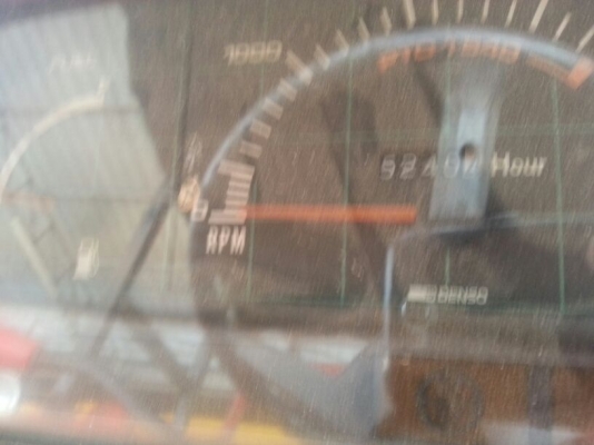 รถไถ KUBOTA  M9000. 2 เพลา.    ( รถทำงาน 5,xxx ชม. )    สนใจติดต่อ  081 - 6079515