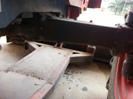 รถไถ KUBOTA  M9000. 2 เพลา.    ( รถทำงาน 5,xxx ชม. )    สนใจติดต่อ  081 - 6079515