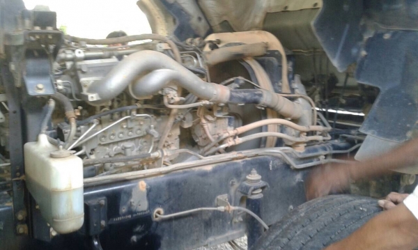 รถอีซูซุ 10 ล้อดั้ม  320 แรงม้า. ปี 50  ( ขายแม่ , ลูก )  ,  ( รถวิ่ง 2xx,xxx กว่า กม. )    สนใจติดต่อ  081 - 6079515