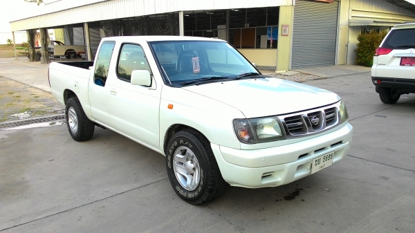 ฟรอนเทียร์ปี01สีขาวมุขสภาพสวยเครื่องเกียร์ดีไม่มีชนหนัก ฟรอนเทียร์ปี01สีขาวมุขสภาพสวยเครื่องเกียร์ดีไม่มีชนหนัก