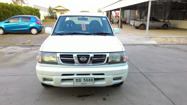 ฟรอนเทียร์ปี01สีขาวมุขสภาพสวยเครื่องเกียร์ดีไม่มีชนหนัก ฟรอนเทียร์ปี01สีขาวมุขสภาพสวยเครื่องเกียร์ดีไม่มีชนหนัก