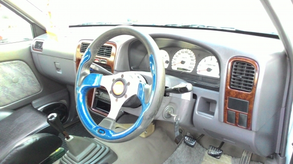 ฟรอนเทียร์ปี01สีขาวมุขสภาพสวยเครื่องเกียร์ดีไม่มีชนหนัก ฟรอนเทียร์ปี01สีขาวมุขสภาพสวยเครื่องเกียร์ดีไม่มีชนหนัก