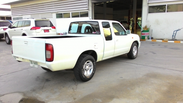 ฟรอนเทียร์ปี01สีขาวมุขสภาพสวยเครื่องเกียร์ดีไม่มีชนหนัก ฟรอนเทียร์ปี01สีขาวมุขสภาพสวยเครื่องเกียร์ดีไม่มีชนหนัก