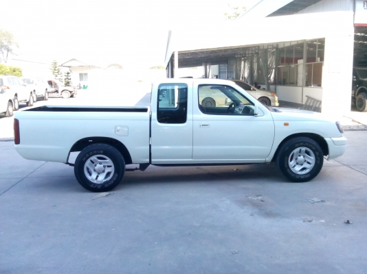 ฟรอนเทียร์ปี01สีขาวมุขสภาพสวยเครื่องเกียร์ดีไม่มีชนหนัก ฟรอนเทียร์ปี01สีขาวมุขสภาพสวยเครื่องเกียร์ดีไม่มีชนหนัก