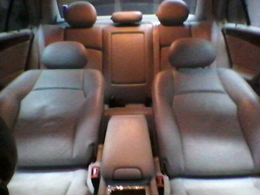 ขายBENZ W203 รุ่น(ตาถั่ว) C180 ELEGANCE 2000ccสีบรอนซ์เงิน ราคาเบาๆ