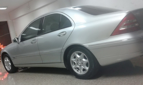 ขายBENZ W203 รุ่น(ตาถั่ว) C180 ELEGANCE 2000ccสีบรอนซ์เงิน ราคาเบาๆ