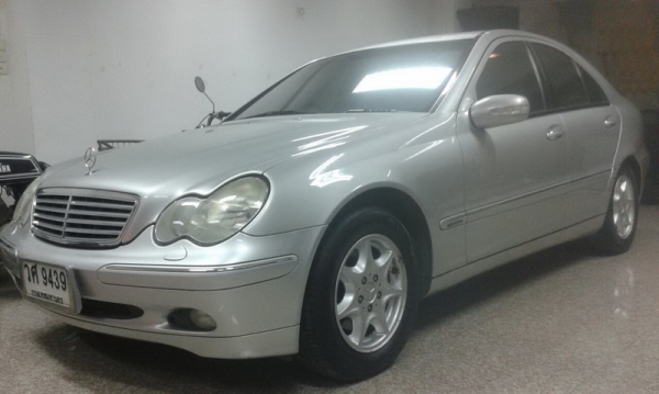 ขายBENZ W203 รุ่น(ตาถั่ว) C180 ELEGANCE 2000ccสีบรอนซ์เงิน ราคาเบาๆ