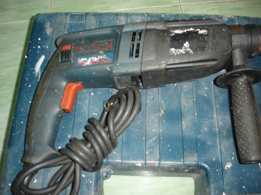 ขายสว่านโรตารี่ Bosch รุ่น GBH 2-26 DFR(800W.)ถอดเปลี่ยนหัวได้