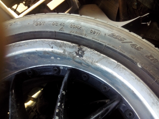 ขายล้อแม็กขอบ17"BMW 5รู120กว้าง9นิ้ว1คู่ ราคา2,000บาท