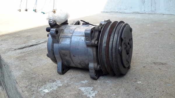 ขายคอมแอร์ SANDEN SD-508 R12 ไฟ 12 V