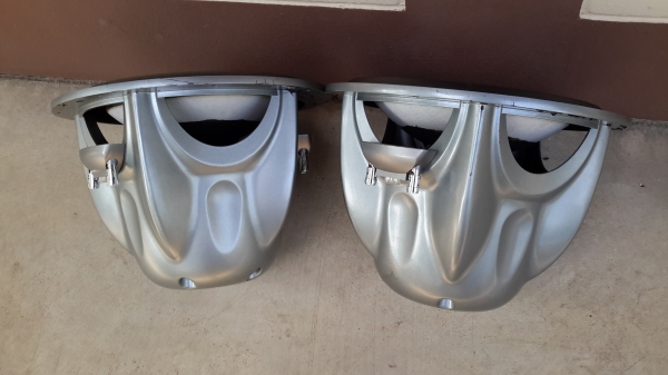 ขอขายลำโพงซับ 12 นิ้วหน่อยครับ