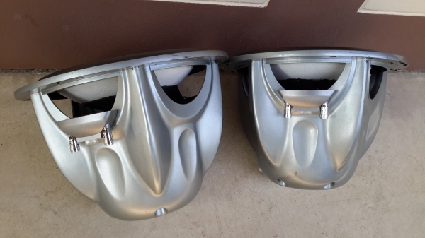 ขอขายลำโพงซับ 12 นิ้วหน่อยครับ