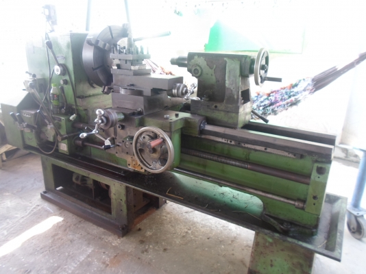 แท่นกลึง 6 ฟุต รุ่นหนัก 2 เพลา เกียร์บล็อก พร้อมใช้งาน ด่วน !!! 92,000 แท่นกลึง 6 ฟุต รุ่นหนัก 2 เพลา เกียร์บล็อก พร้อมใช้งาน ด่วน !!! 92,000