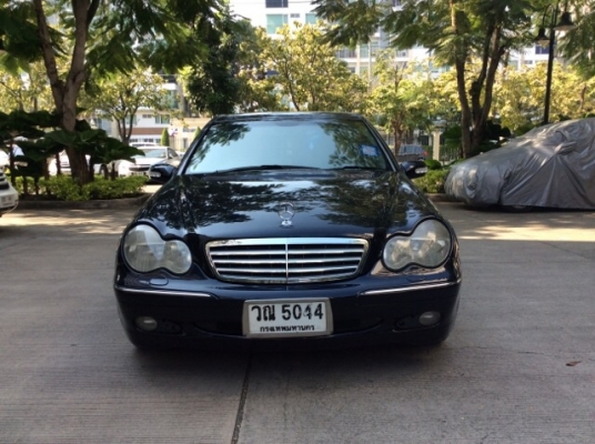 ขายรถเบนส์ C180 W203 ปี02 เครื่องเดิม เกียร์ออโต้ ไฟฟ้าทั้งคัน เบาะหนังแท้ปรับไฟฟ้า แอร์จอ AIRBAG/ABS ครูสคอนโทรล ตัวถังเดิมๆสีสวยเงามาก ไม่มีชนเลย เคลือบสีอย่างดี แม็กเดิมๆยางใหม่ๆ4เส้น รถขับดีมากๆ ประหยัด รถสวยมากพร้อมใช้งานได้เลย ประกันวิริยะประเภท1 รถ