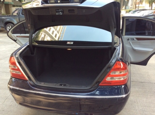 ขายรถเบนส์ C180 W203 ปี02 เครื่องเดิม เกียร์ออโต้ ไฟฟ้าทั้งคัน เบาะหนังแท้ปรับไฟฟ้า แอร์จอ AIRBAG/ABS ครูสคอนโทรล ตัวถังเดิมๆสีสวยเงามาก ไม่มีชนเลย เคลือบสีอย่างดี แม็กเดิมๆยางใหม่ๆ4เส้น รถขับดีมากๆ ประหยัด รถสวยมากพร้อมใช้งานได้เลย ประกันวิริยะประเภท1 รถ