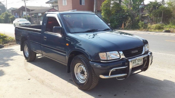 ขายรถ Isuzu spark ex โฉม dragon 138,000 บาท +++++++++