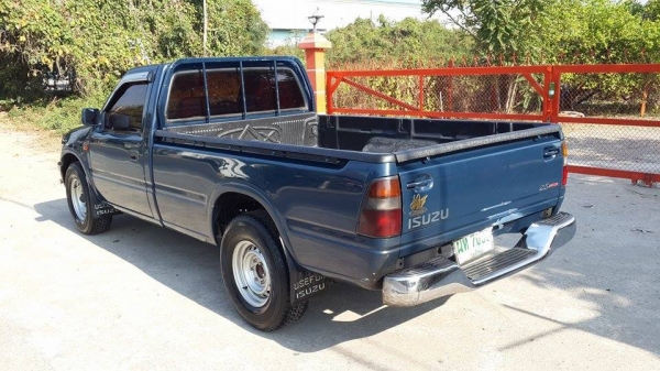 ขายรถ Isuzu spark ex โฉม dragon 138,000 บาท +++++++++ ขายรถ Isuzu spark ex โฉม dragon 138,000 บาท +++++++++