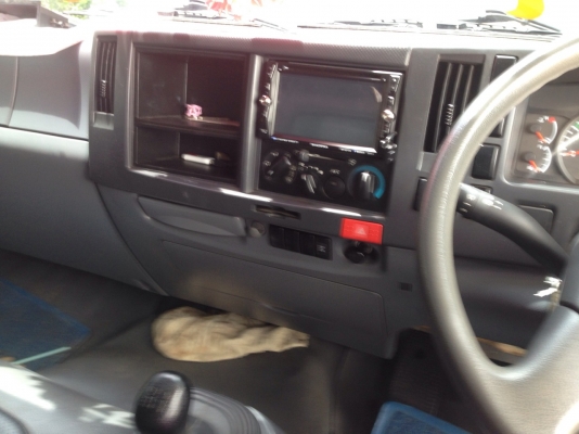 รถอีซูซุ 10 ล้อดั้ม FVZ 300 แรงม้า. ปี 55 ( รถวิ่ง 1xx,xxx กม. )    สนใจติดต่อ  081 - 6079515