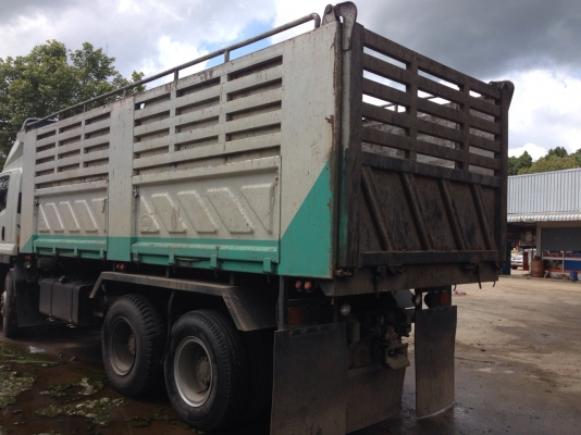 รถอีซูซุ 10 ล้อดั้ม FVZ 300 แรงม้า. ปี 55 ( รถวิ่ง 1xx,xxx กม. )    สนใจติดต่อ  081 - 6079515