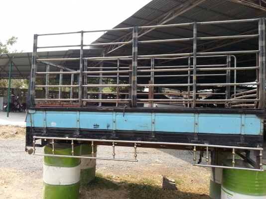 ขายกระบะ4ล้อกลางNKR 88