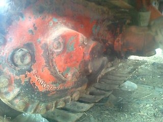 ขายด่วน รถเกี่ยวข้าวไทยเจริญการช่าง รถสภาพดีสุดๆครับพร้อมใช้งานได้เลย เครื่องยนต์ 220 HP JO8C-J1 อุ้ม 2.5 ตัน ปั๊มไดกิ้นเบอร์ 22 ช่วงล่างตัวเดิน 200 แน่นดีพร้อมใช้งานได้เลยครับ ราคาต่อรองได้ครับ