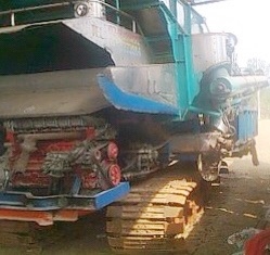 ขายด่วน รถเกี่ยวข้าวไทยเจริญการช่าง รถสภาพดีสุดๆครับพร้อมใช้งานได้เลย เครื่องยนต์ 220 HP JO8C-J1 อุ้ม 2.5 ตัน ปั๊มไดกิ้นเบอร์ 22 ช่วงล่างตัวเดิน 200 แน่นดีพร้อมใช้งานได้เลยครับ ราคาต่อรองได้ครับ