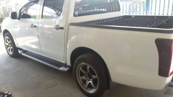 ขายรถกระบะ 4 ประตู Allnew Dmax ปี 2012 ขายรถกระบะ 4 ประตู Allnew Dmax ปี 2012