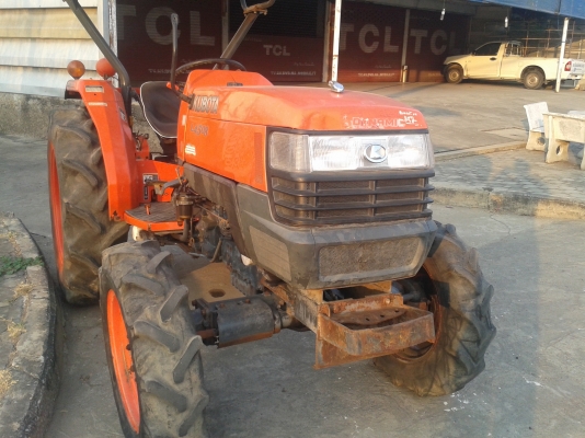 คูโบต้าL4508และผานพร้อมเล่มทะเบียน179000สนใจต่อรองราคา