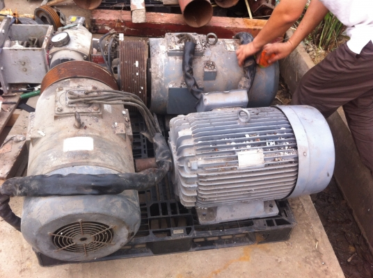 มอเตอร์ FUJI ขนาด 50 แรงม้า  จากญี่ปุ่น  แบบสามเฟส ต่อใช้แบบสตาร์ เดลต้าได้