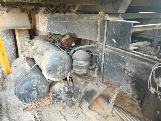 มี3คัน...10ล้อดั้มฟูโซ่FN527m...TDมี1คัน. Maมี2คัน....ขายยก....