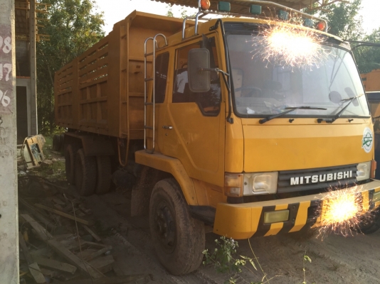 มี3คัน...10ล้อดั้มฟูโซ่FN527m...TDมี1คัน. Maมี2คัน....ขายยก....