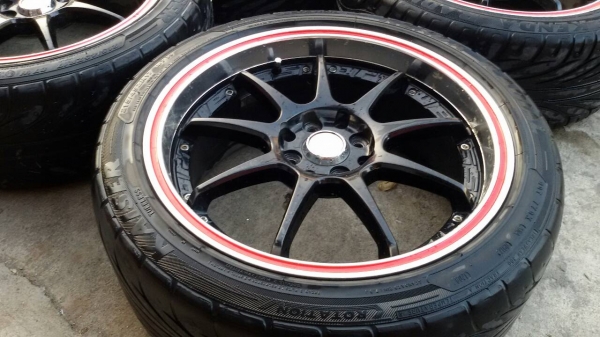 17 หน้าตื้น หลังลึก พร้อมยาง สภาพดีใส่ได้เลย 4*100/114 มีบริการส่งทั่วไทย