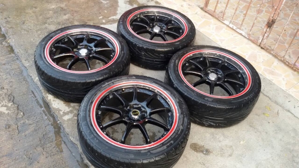 17 หน้าตื้น หลังลึก พร้อมยาง สภาพดีใส่ได้เลย 4*100/114 มีบริการส่งทั่วไทย