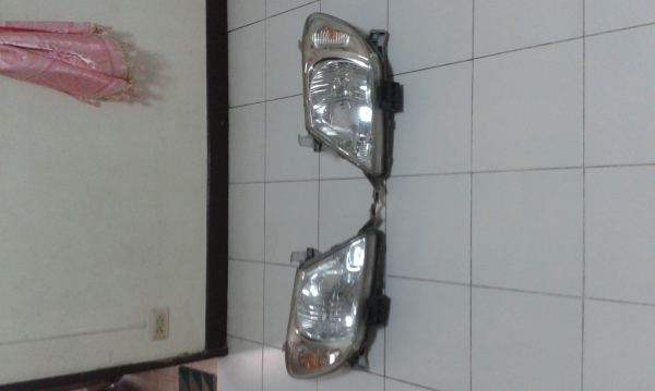 ขายไฟหน้าวีโก้ สมาร์ท สวยๆ 1 คู่