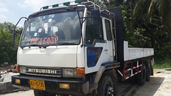 ขาย10ล้อมิตซูบิชิ ฟลูโซ่เฉินหลง  1 เพลาFN515M ยาว6เมตร เบรคจิฟฟี่พวงมาลัยพาวเวอร์ แอร์เย็นฉ่ำ เครื่อง170แรงม้าเดิมๆทั้งคัน สภาพดีพร้อมใช้