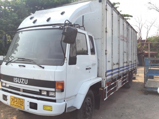 ขายรถ 6 ล้อ Isuzu หัว rocky