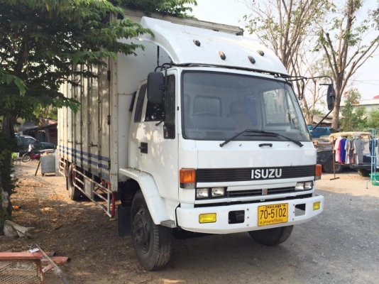 ขายรถ 6 ล้อ Isuzu หัว rocky