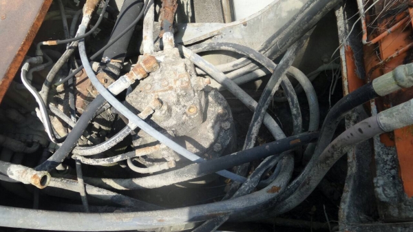 รถขุด...EX200-1.  เอกสารอินวอยล์. รถเดิมๆก่อนจอดทำงานปกติ เครื่องเดิมเครื่องดี ปั้มดี เอวแน่น