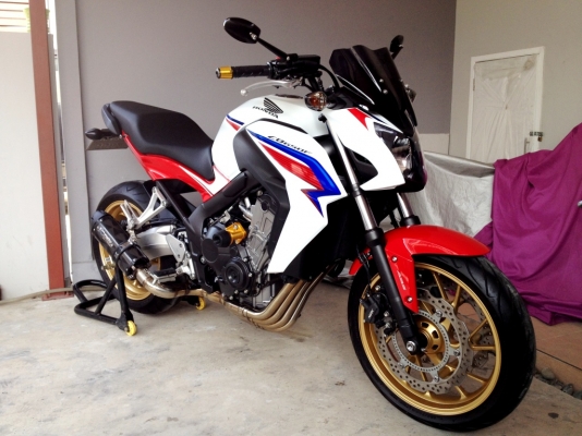 ขาย CB650f ปี2014 TRI-Color ท่อสูตร วิ่งน้อย ราคา 269000 บาท