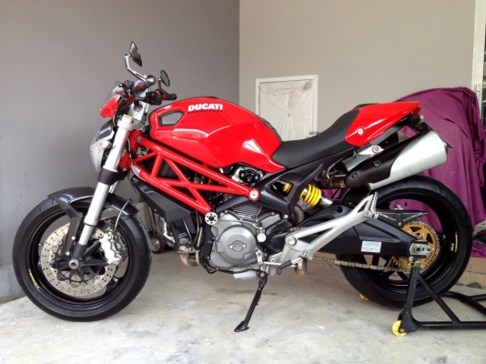 ขาย DUCATI Monster795 ปี12 ทะเบียน5  สภาพหล่อๆ ราคา 289000 บาท (สด/ผ่อน/เทริ์น)