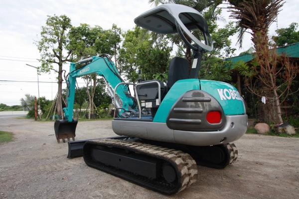 ขายรถแม็กโคร KOBLECO SK035-2 ไม่เคยผ่านการใช้งานในไทย ติดต่อ 086-775-7900,086-324-1992 ขายรถแม็กโคร KOBLECO SK035-2 ไม่เคยผ่านการใช้งานในไทย ติดต่อ 086-775-7900,086-324-1992