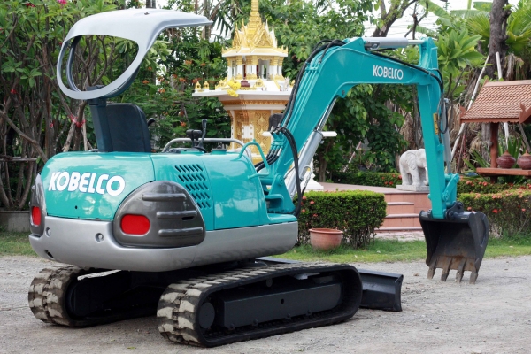 ขายรถแม็กโคร KOBLECO SK035-2 ไม่เคยผ่านการใช้งานในไทย ติดต่อ 086-775-7900,086-324-1992 ขายรถแม็กโคร KOBLECO SK035-2 ไม่เคยผ่านการใช้งานในไทย ติดต่อ 086-775-7900,086-324-1992