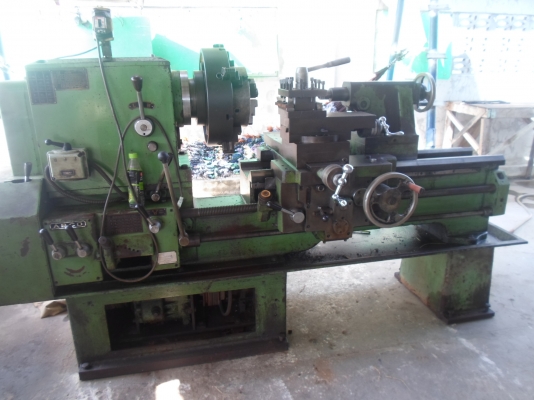 แท่นกลึง 6 ฟุต รุ่นหนัก 2 เพลา เกียร์บล็อก พร้อมใช้งาน ด่วน !!! 92,000