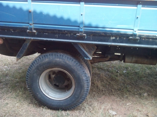 ขายรถ 6หลัง เล่มทะเบียนเอกสารพร้อมโอนราคา 460000 B. เครื่องดีแคนซีสวย สนใจโทร 0810707634 ฉลาดศิลป์