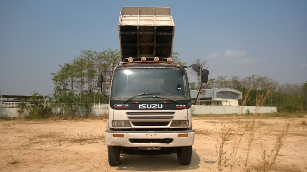 ขายถูก ISUZU DECA 270 hp 2 เพลา ดั้มพ์ KAC (รถห้างแท้ๆ) รถดี  พร้อมใช้งานเอกสารครบพร้อมโอนครับ(ราคาต่อลองได้)