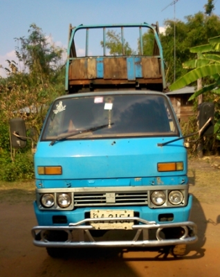 ISUZU 4 ล้อ+ดั๊มพ์+เกียร์สโลว์กลาง4wd เครื่อง 100 โฟ