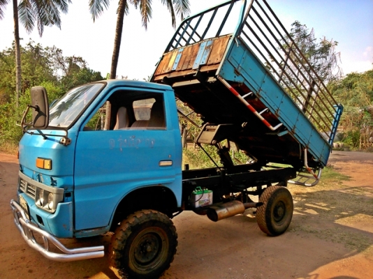 ISUZU 4 ล้อ+ดั๊มพ์+เกียร์สโลว์กลาง4wd เครื่อง 100 โฟ