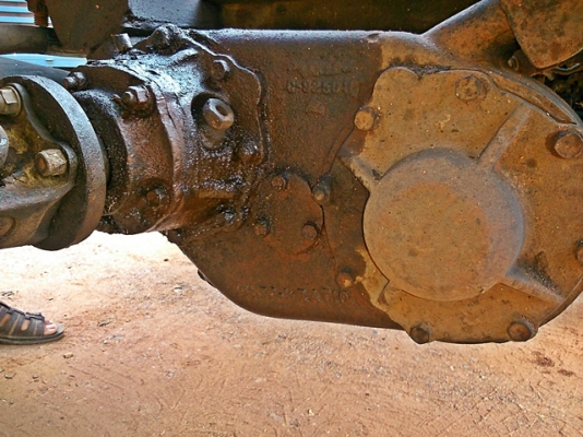 ISUZU 4 ล้อ+ดั๊มพ์+เกียร์สโลว์กลาง4wd เครื่อง 100 โฟ